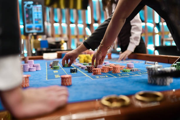 kaisartoto88 wap app home screen showing live roulette, blackjack, and football betting sections